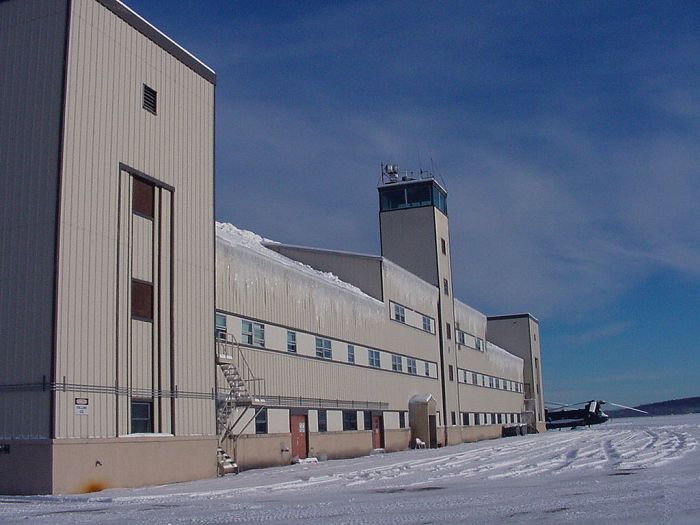 The Ice and Hangar One - 21 October 2002.