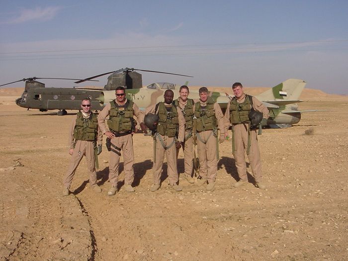 The crew of 89-00142 during the MIG-21 transport mission.